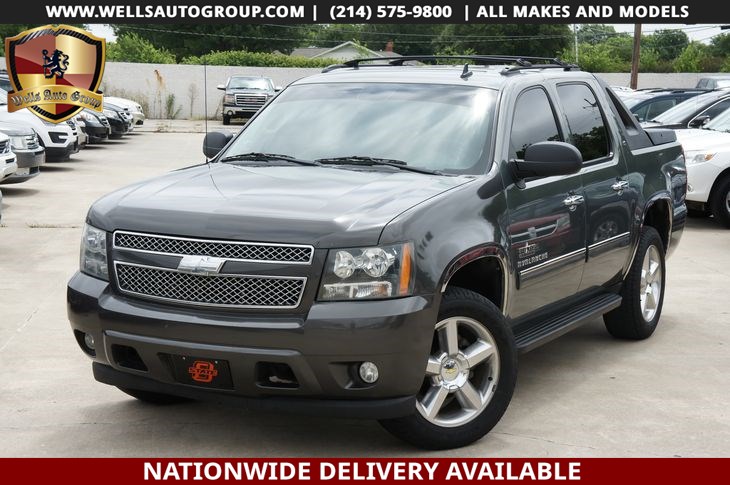 Sold 2011 Chevrolet Avalanche Lt In Mckinney