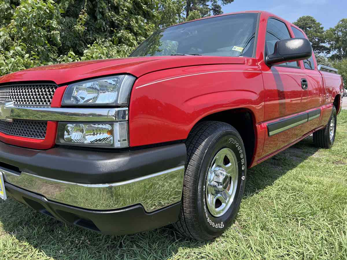 2004 Chevrolet Silverado 1500 LS