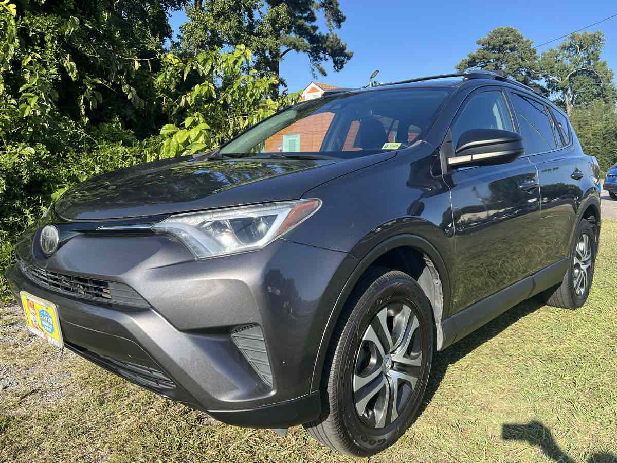 2017 Toyota RAV4 LE