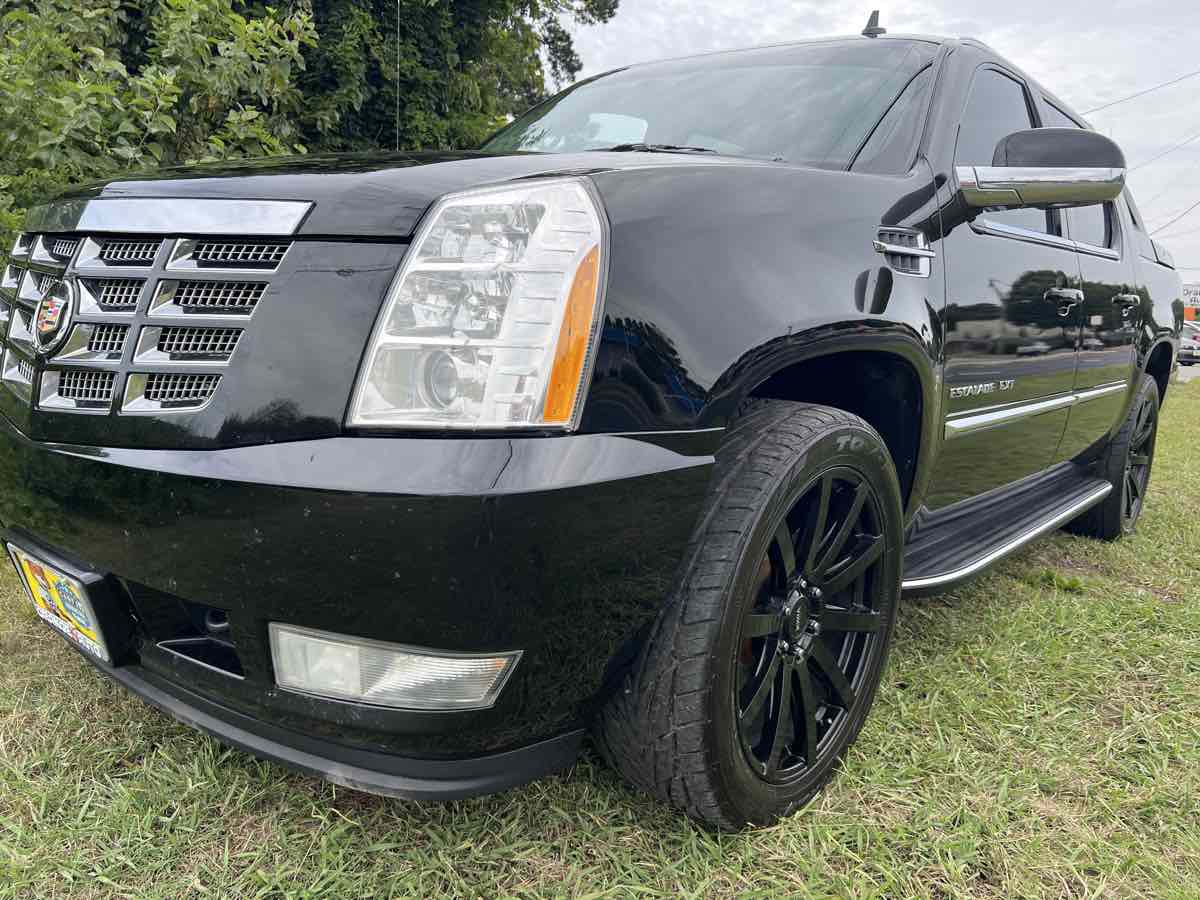 2013 Cadillac Escalade EXT Luxury