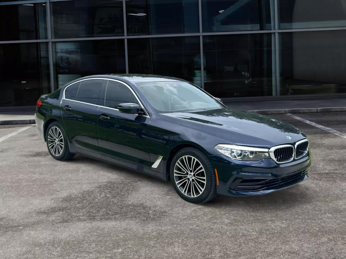 2019 BMW 5 Series 530i