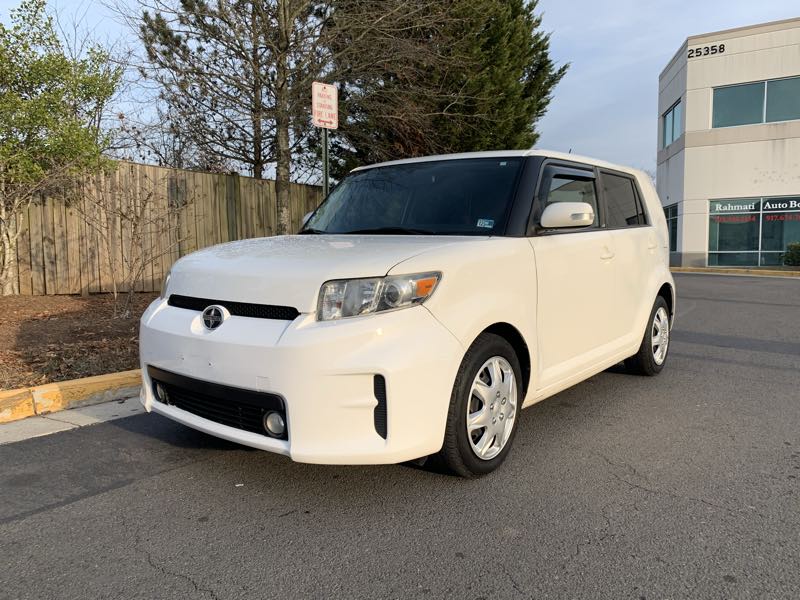 2012 scion xb accessories