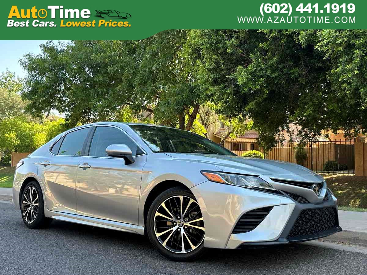 2018 Toyota Camry SE