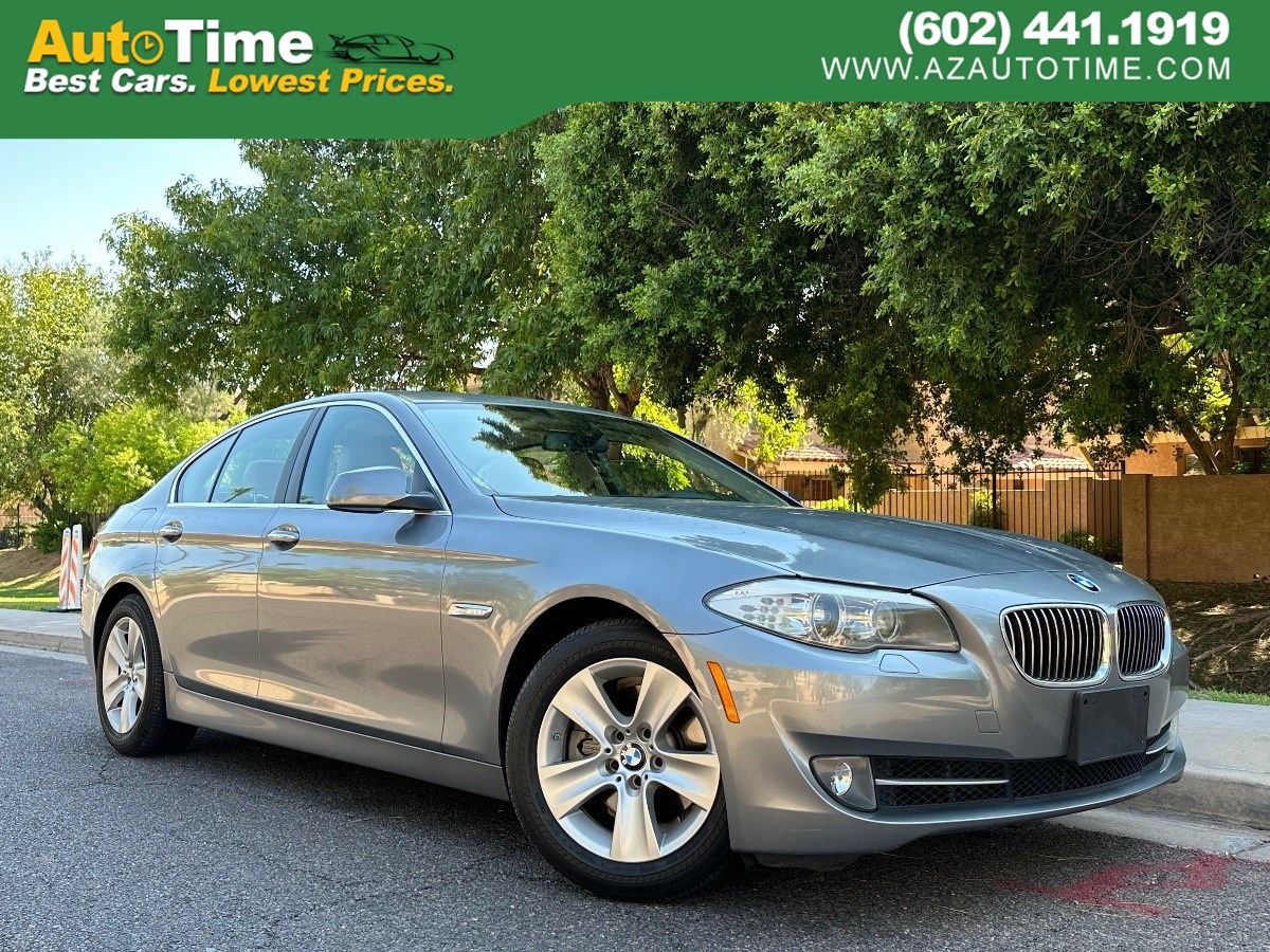 2013 BMW 5 Series 528i