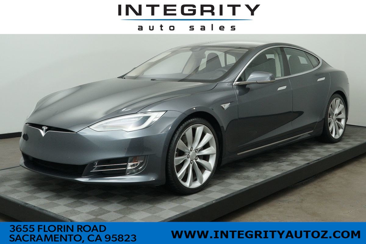 2016 Tesla Model S 70 Sedan 4D