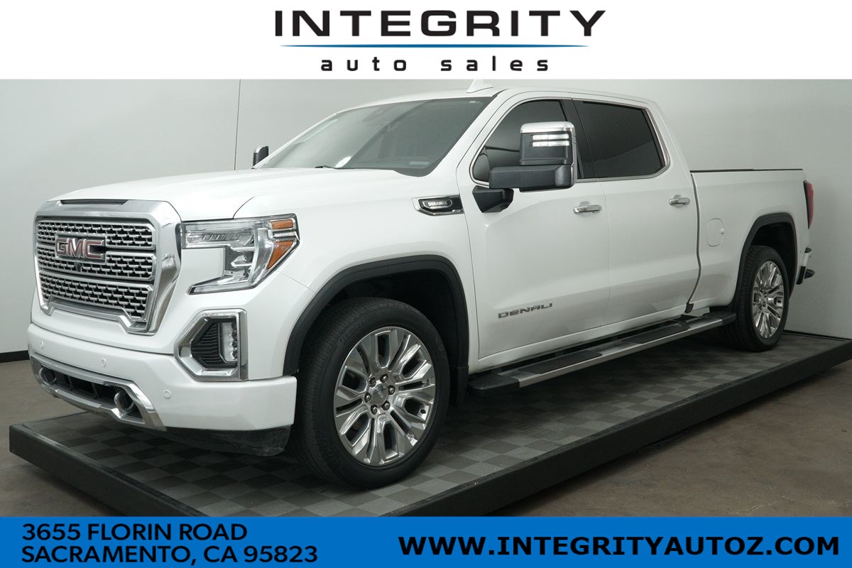 2020 GMC Sierra 1500 Denali Pickup 4D 5 3/4 ft