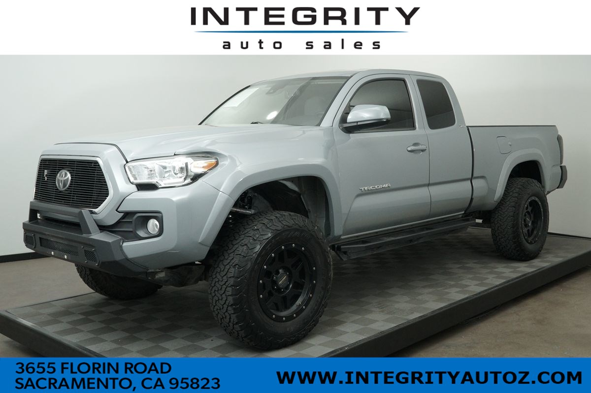 2019 Toyota Tacoma 2WD SR5 Pickup 4D 6 ft