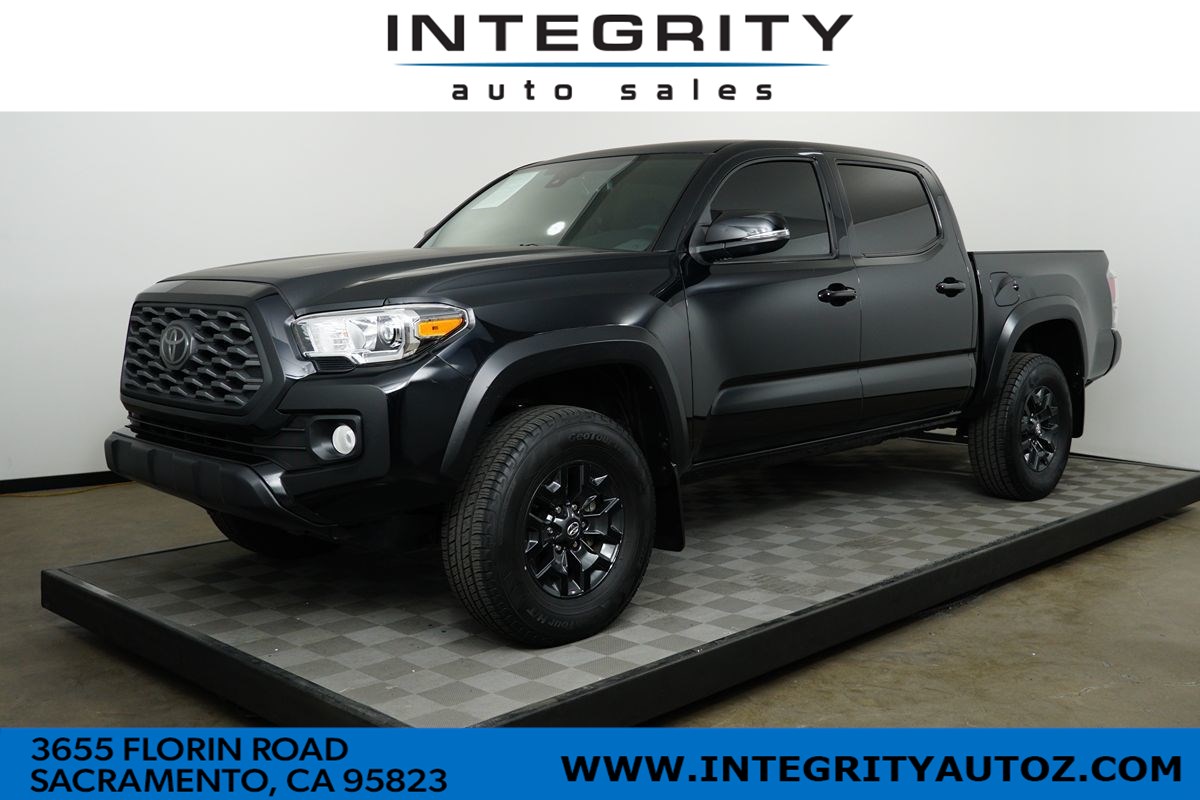 2021 Toyota Tacoma 4WD TRD Off-Road Pickup 4D 5 ft