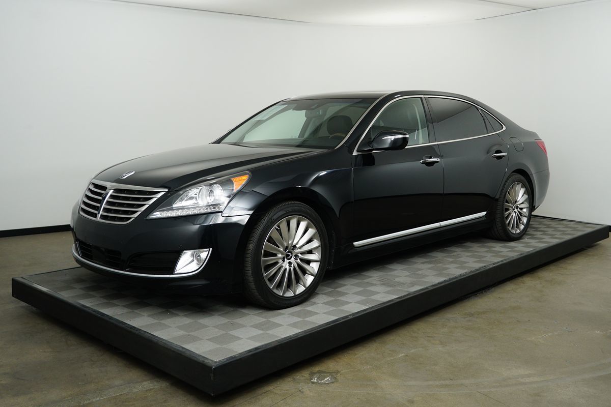 2015 Hyundai Equus Ultimate Sedan 4D