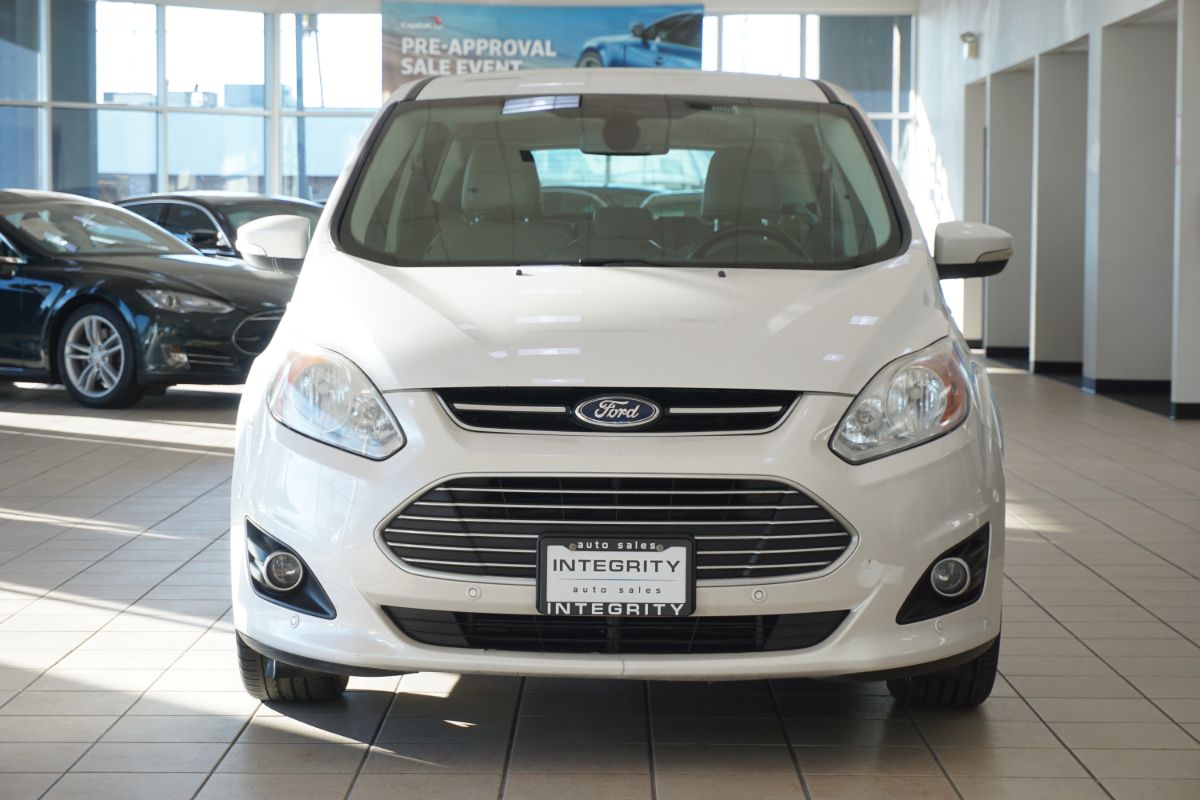 Sold 13 Ford C Max Energi Sel Wagon 4d In Sacramento