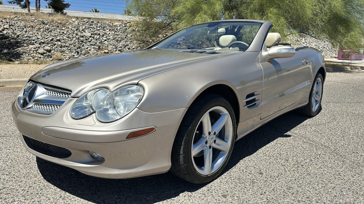 2005 Mercedes-Benz SL500 