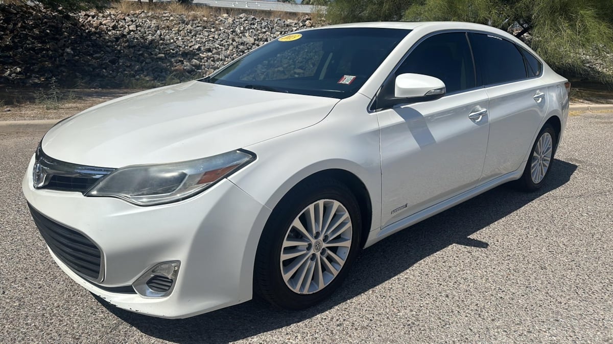 2013 Toyota Avalon Hybrid Limited