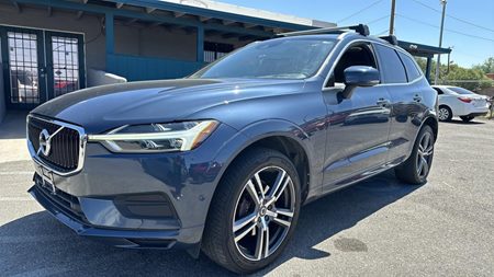 2018 Volvo XC60 Momentum