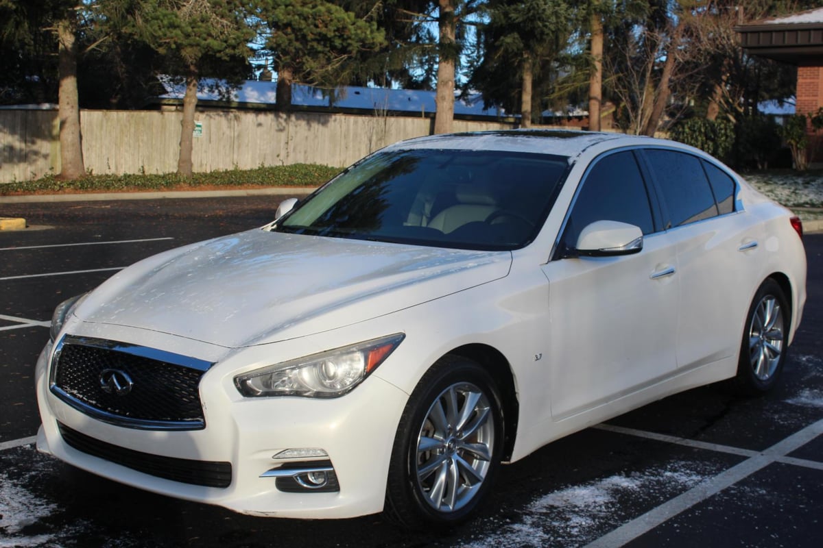 2014 INFINITI Q50 Premium