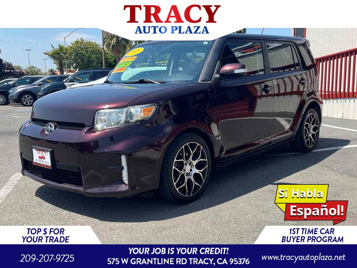 2015 Scion xB 