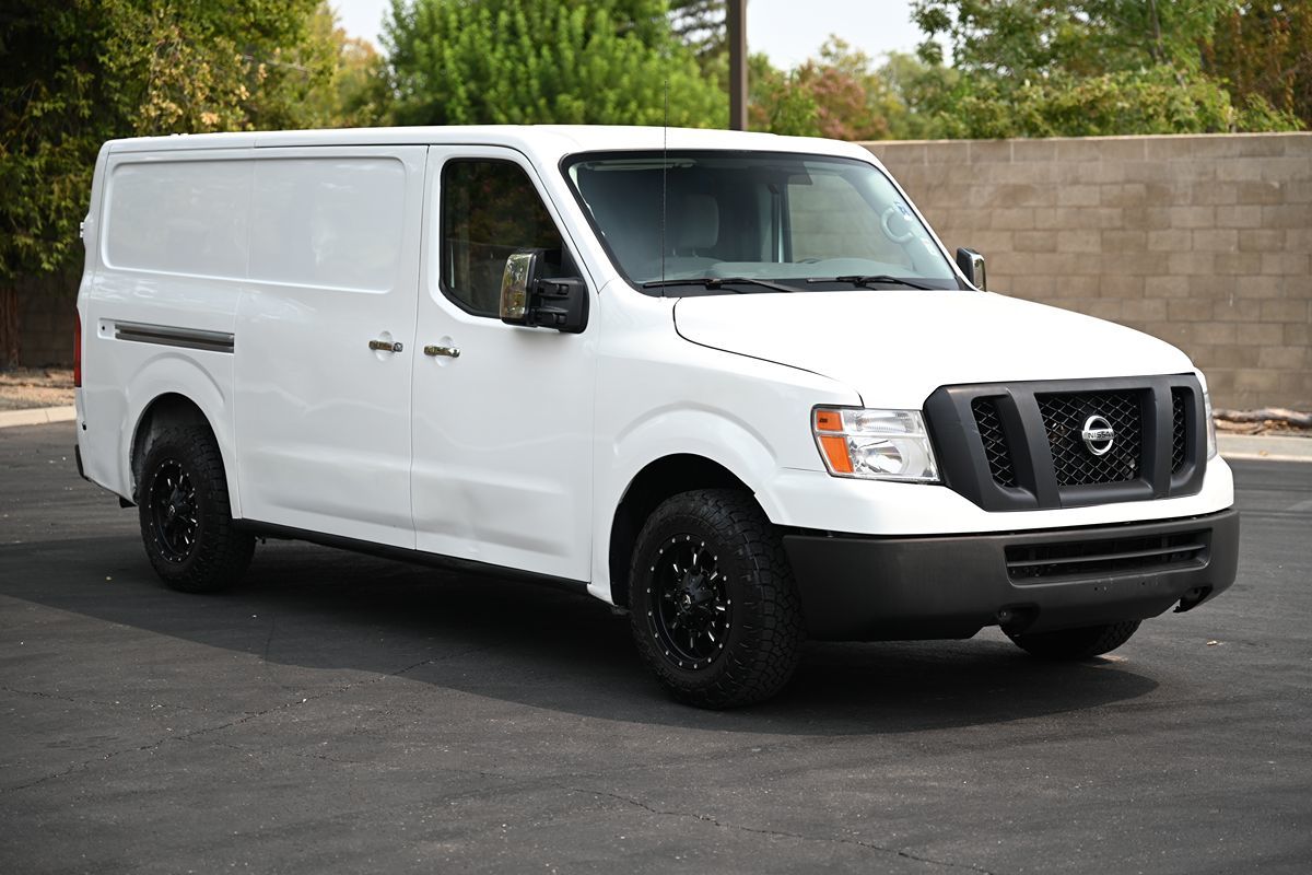 2016 Nissan NV S