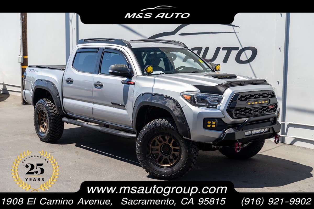 2017 Toyota Tacoma TRD Sport