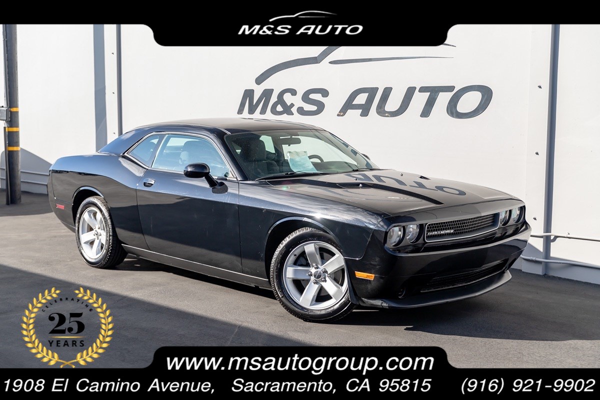 2013 Dodge Challenger SXT