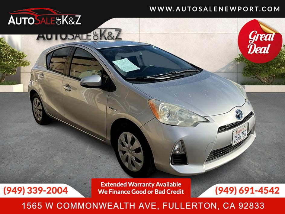 2013 Toyota Prius c Two