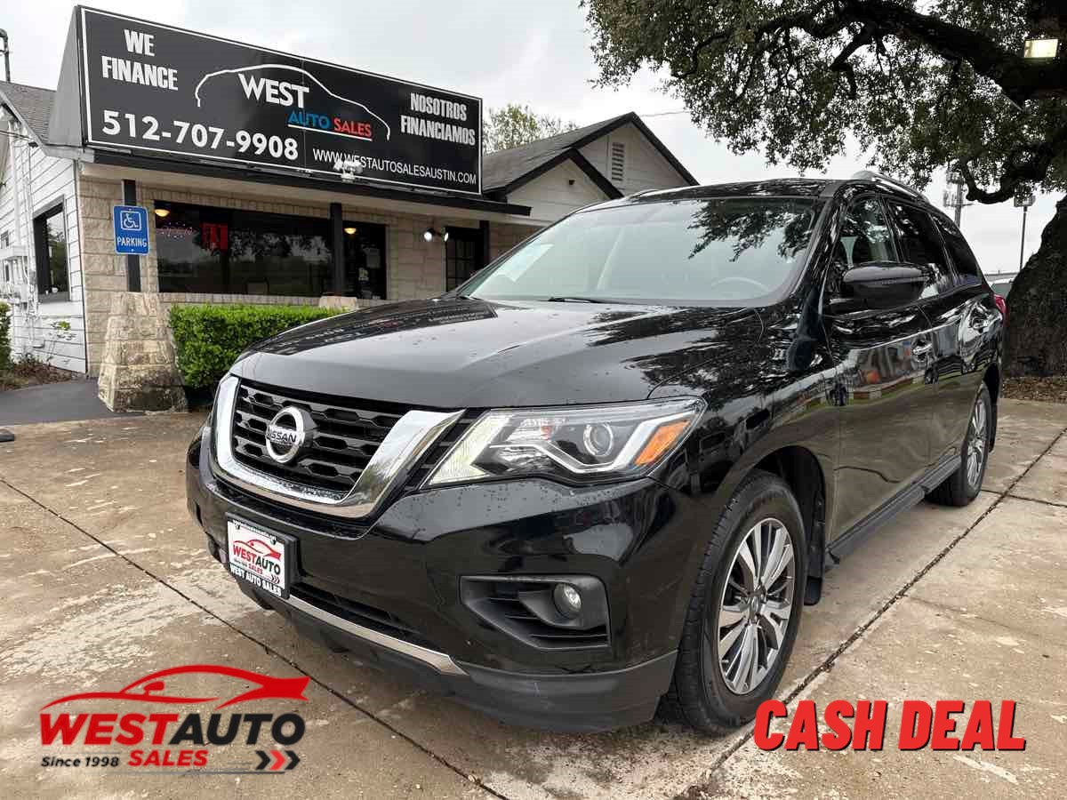 2018 Nissan Pathfinder SV