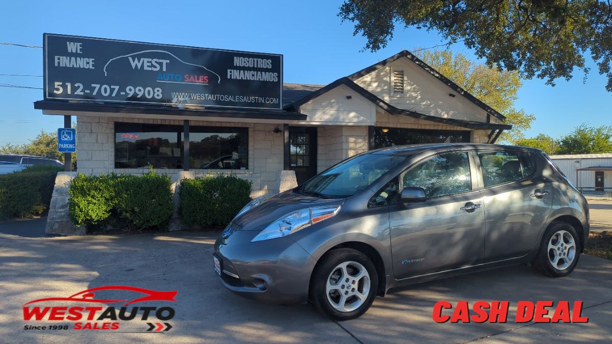 2014 Nissan LEAF SV