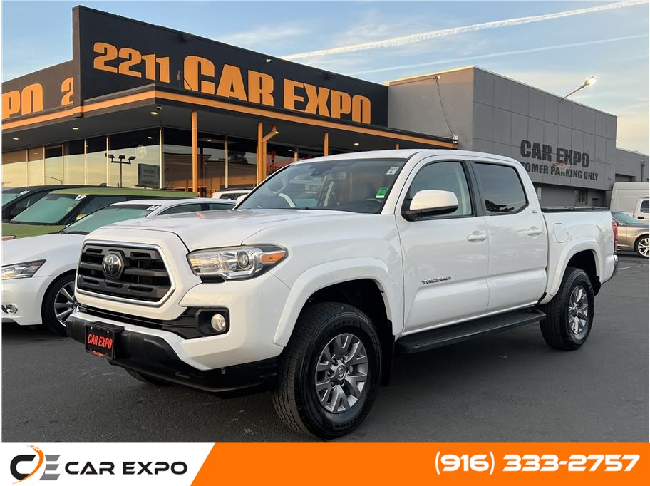 2018 Toyota Tacoma Double Cab SR5 Pickup 4D 5 ft