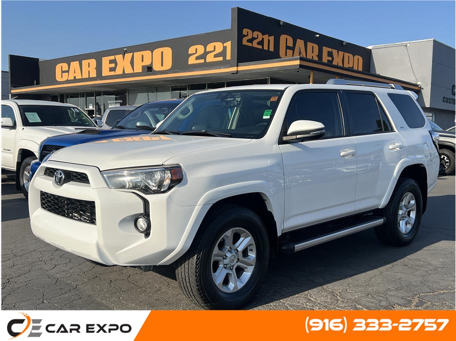 2018 Toyota 4Runner SR5 Premium Sport Utility 4D