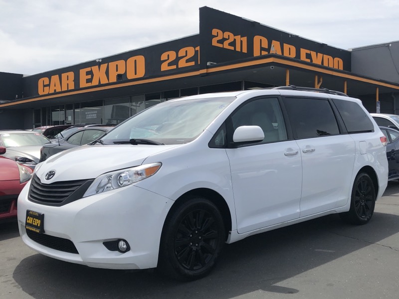 Sold 2013 Toyota Sienna Xle Awd Navigation Dvd In Sacramento