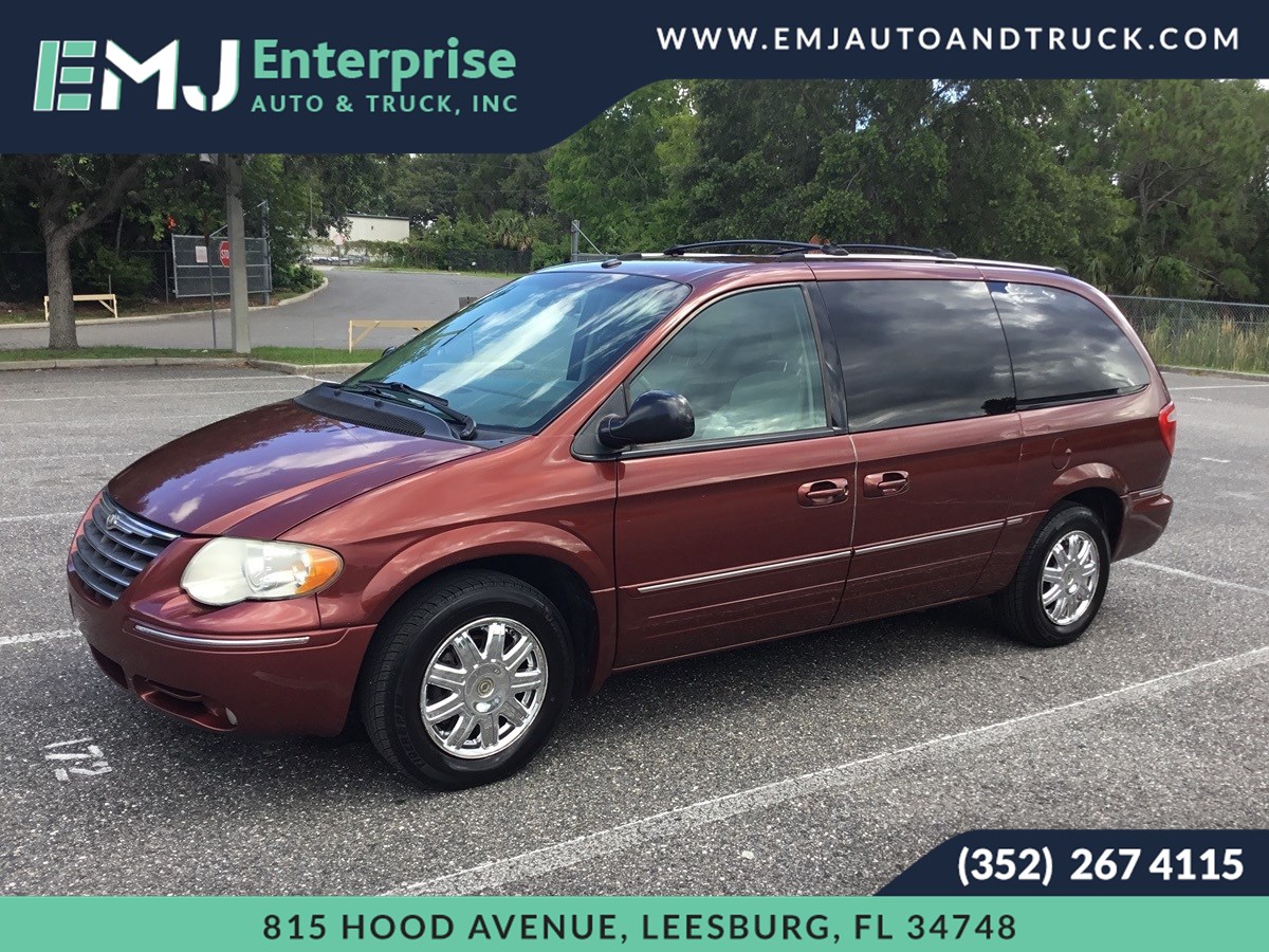 Sold 2007 Chrysler Town u0026 Country LWB Limited in Leesburg