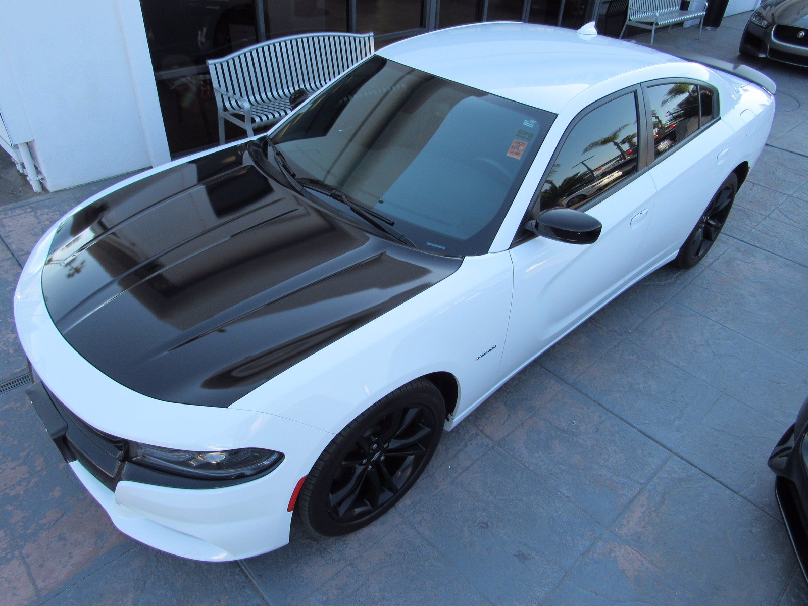 charger black roof