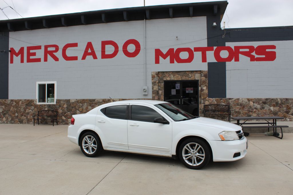 2013 Dodge Avenger SE