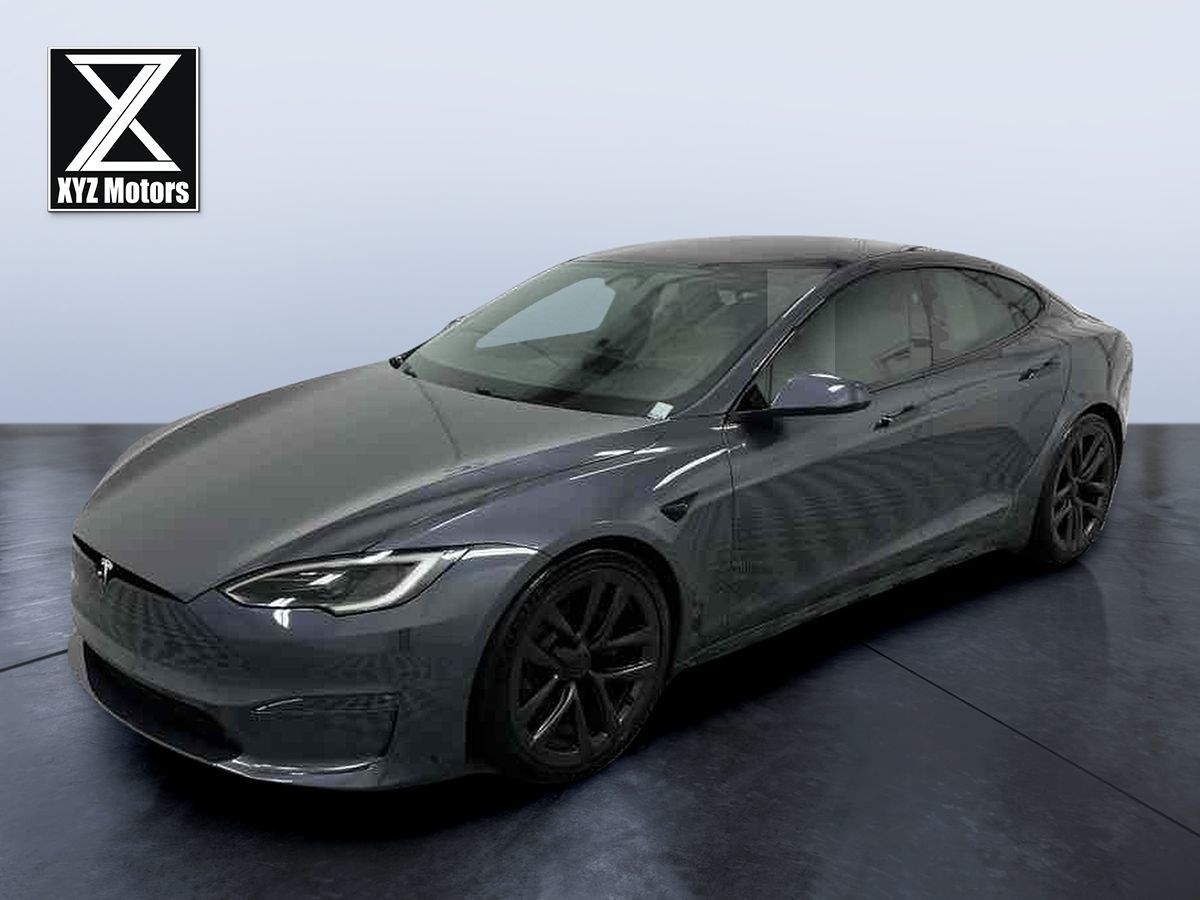 2022 Tesla Model S Plaid