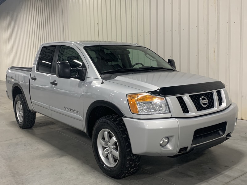 2009 nissan titan pro 4x