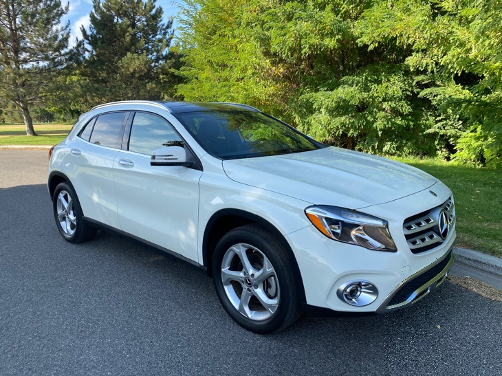 Sold 18 Mercedes Benz Gla 250 4matic Suv In Yakima