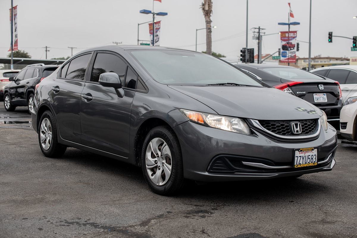 2013 Honda Civic Sdn LX