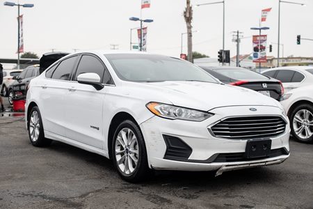 2019 Ford Fusion Hybrid SE