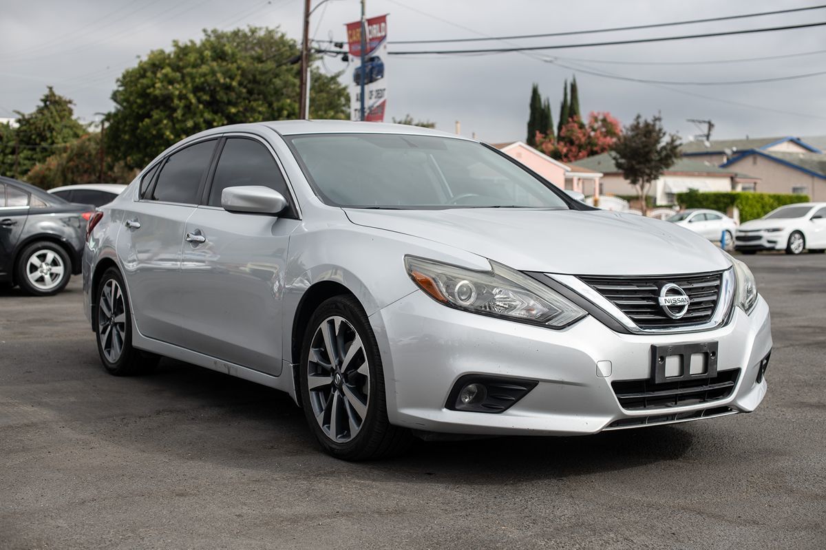 2017 Nissan Altima 2.5 SR