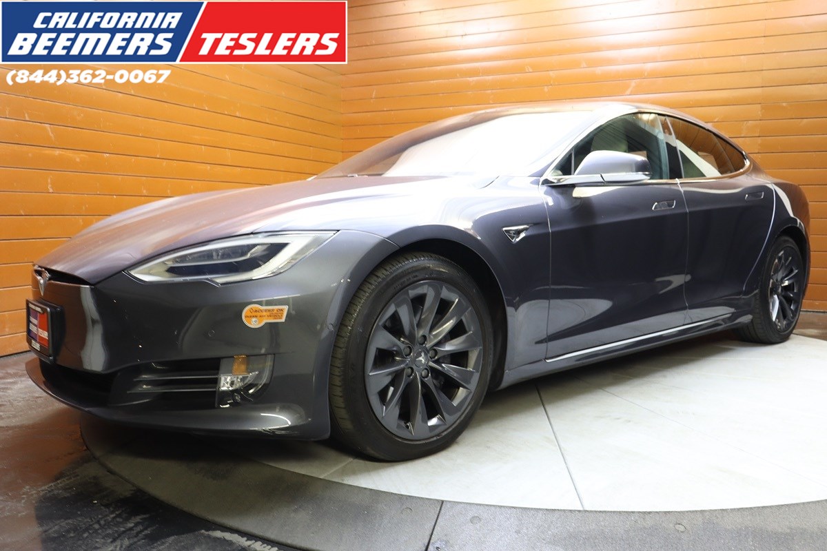 2020 Tesla Model S Long Range