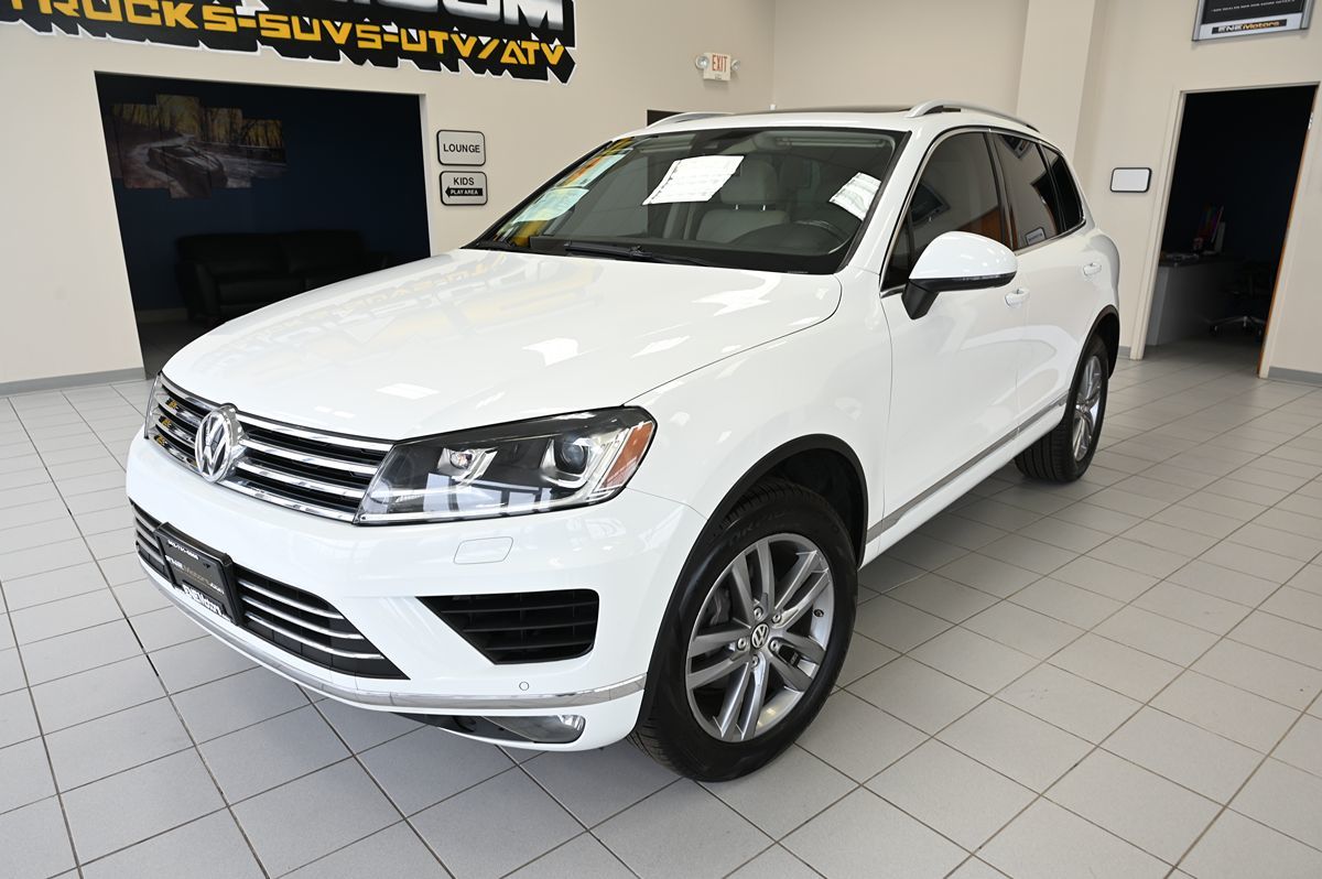 2016 Volkswagen Touareg Lux