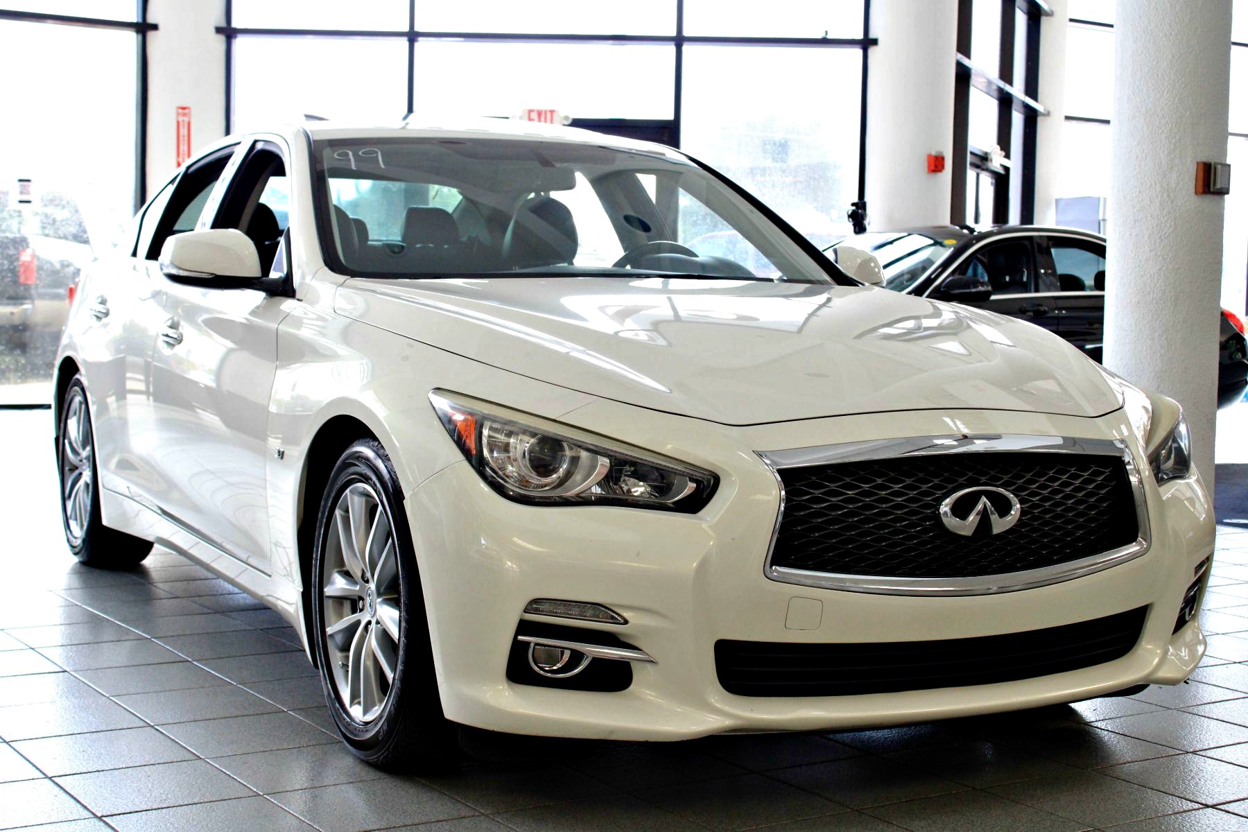 2014 infiniti q50 bose sound system