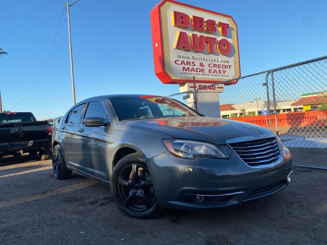 2012 Chrysler 200 S