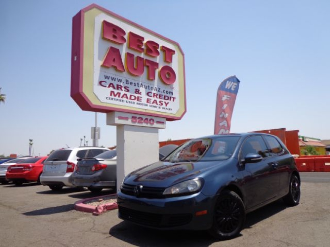 2010 Volkswagen Golf 