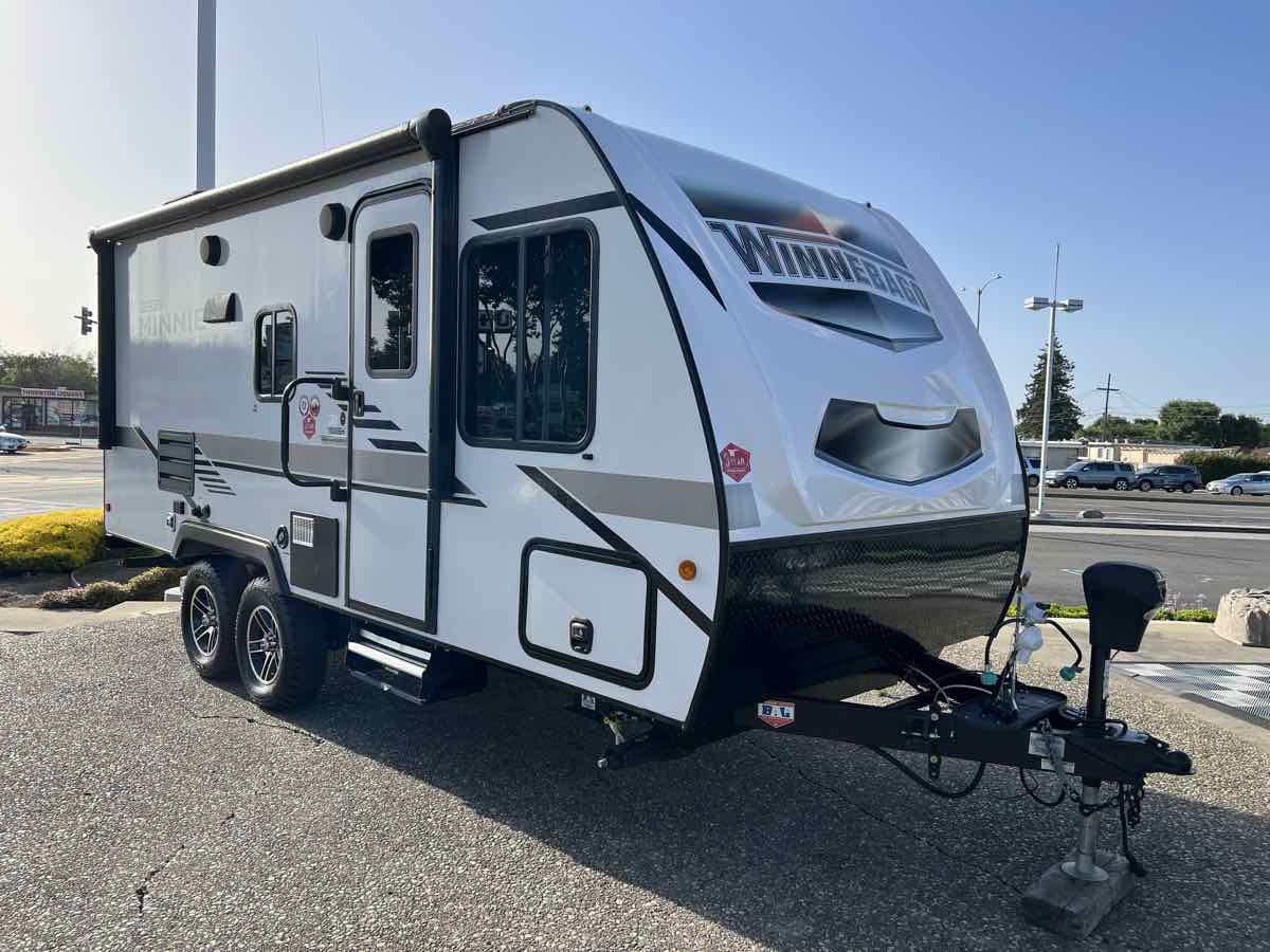 2021 Winnebago MICRO MINNIE Trailer 