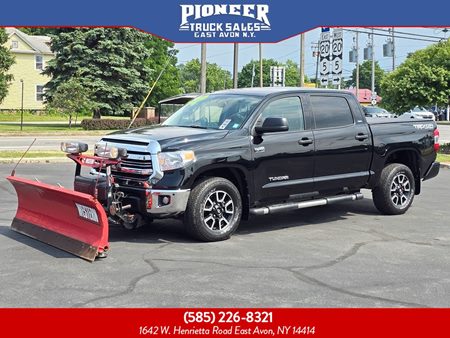 2016 Toyota Tundra 4WD Truck SR5 w/ PLOW