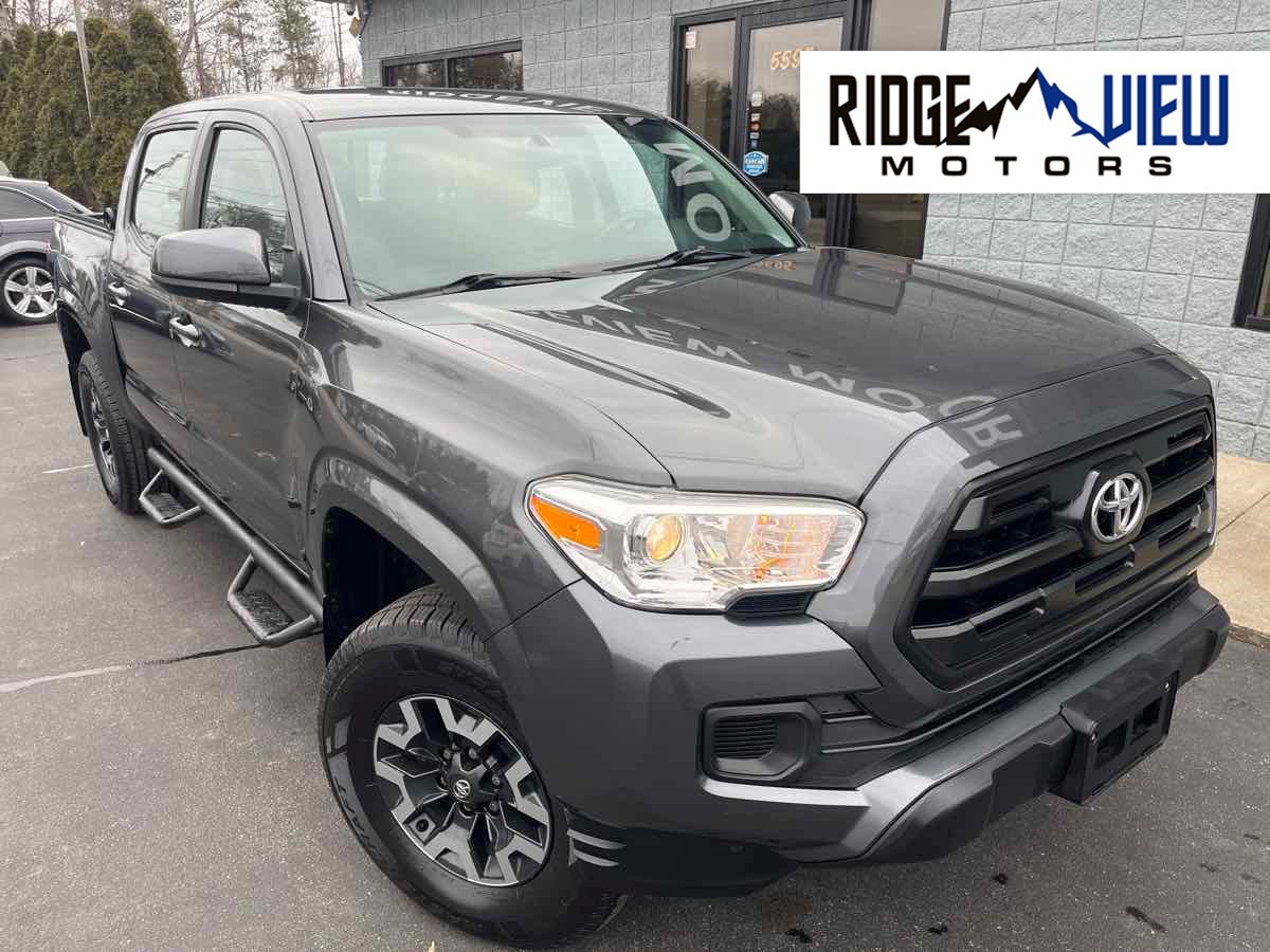 2017 Toyota Tacoma SR5