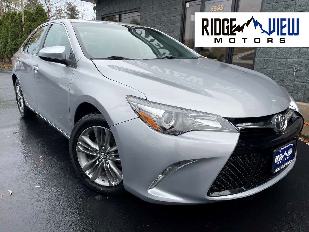 2017 Toyota Camry SE