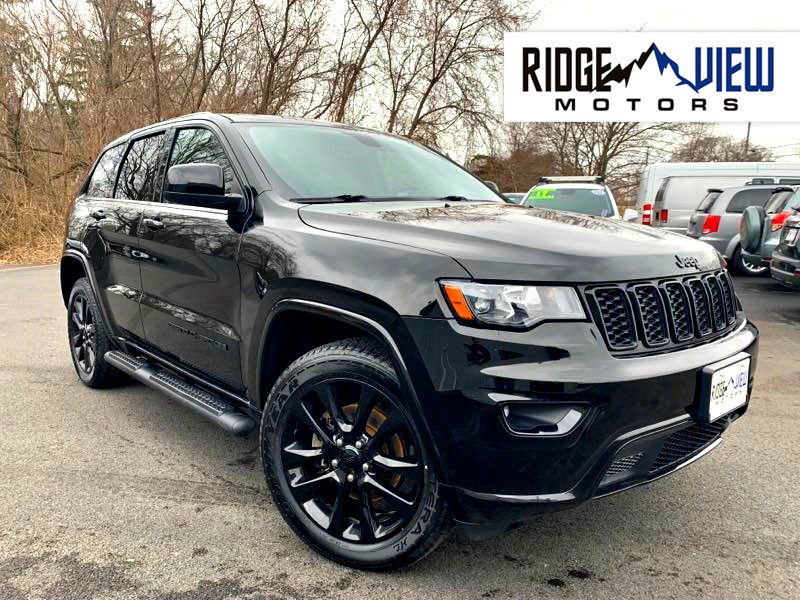 Sold 2017 Jeep Grand Cherokee Altitude In Spencerport