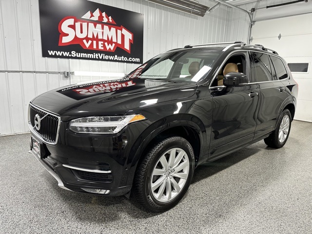 2018 Volvo XC90 T6 Momentum