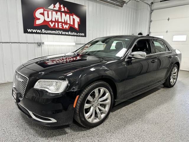 2019 Chrysler 300 Touring