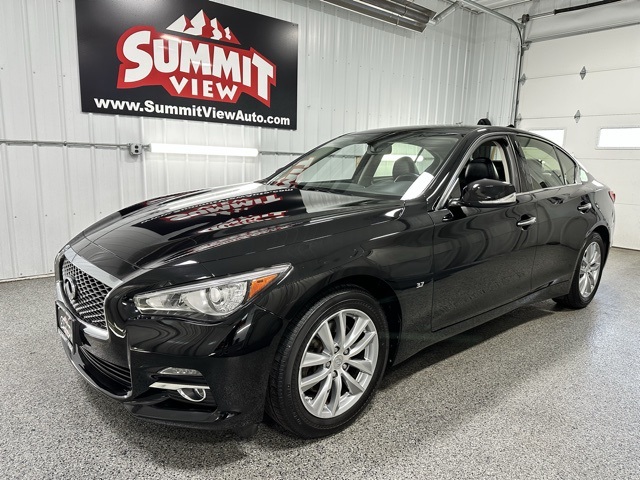 2015 INFINITI Q50 Premium